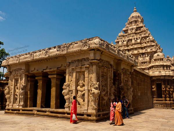 నిత్యపూజల కారణంగా విగ్రహా
