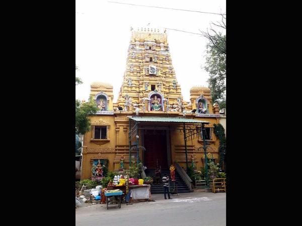 ఆలయ వాతావరణం చాలా ఆహ్లాదంగా