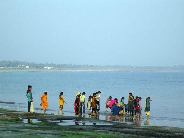 ఎలా వెళ్ళాలి