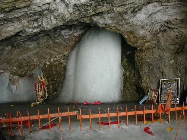 కేథర్ నాథ్ ద్వారాలు