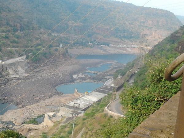 శ్రీశైలంకు ఎలా చేరుకోవాలి?