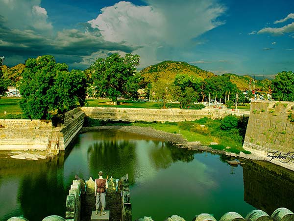 వెల్లూర్ ఫోర్ట్: