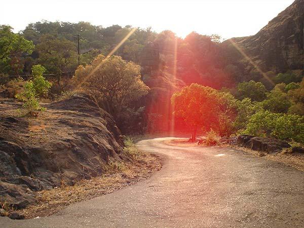 ఎలా చేరుకోవాలి