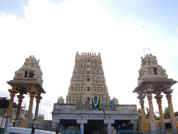 తిరువిక్రమ పెరుమాళ్ అనే ఆలయం