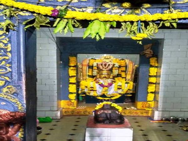 వీరభద్రుడు పూజలకు ప్రసిద్ది