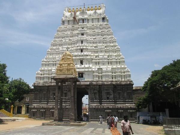 ఎలా చేరుకోవాలి?