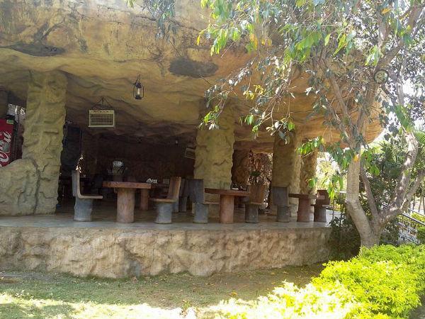 రాక్ గార్డెన్ సందర్శించు సమయం