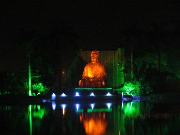 చూడవలసిన ప్రదేశాలు