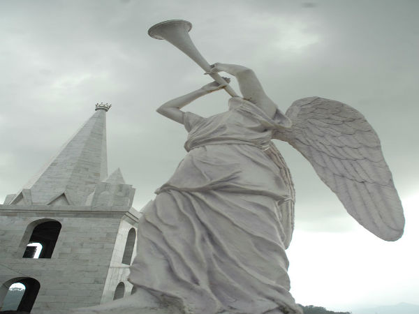 2. సొలొమోను ఆలయం