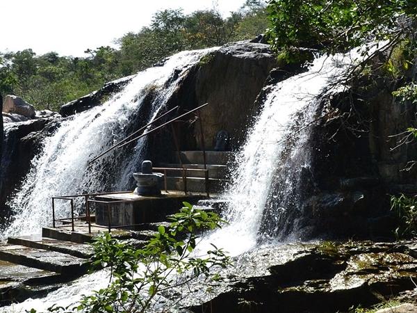 3kigal-falls 3kigal-falls