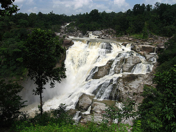 ఘఘ్రి జలపాతం